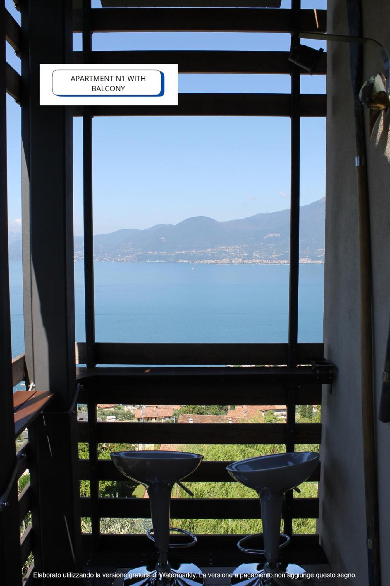 The View Apartment Torri Del Benaco Exterior photo