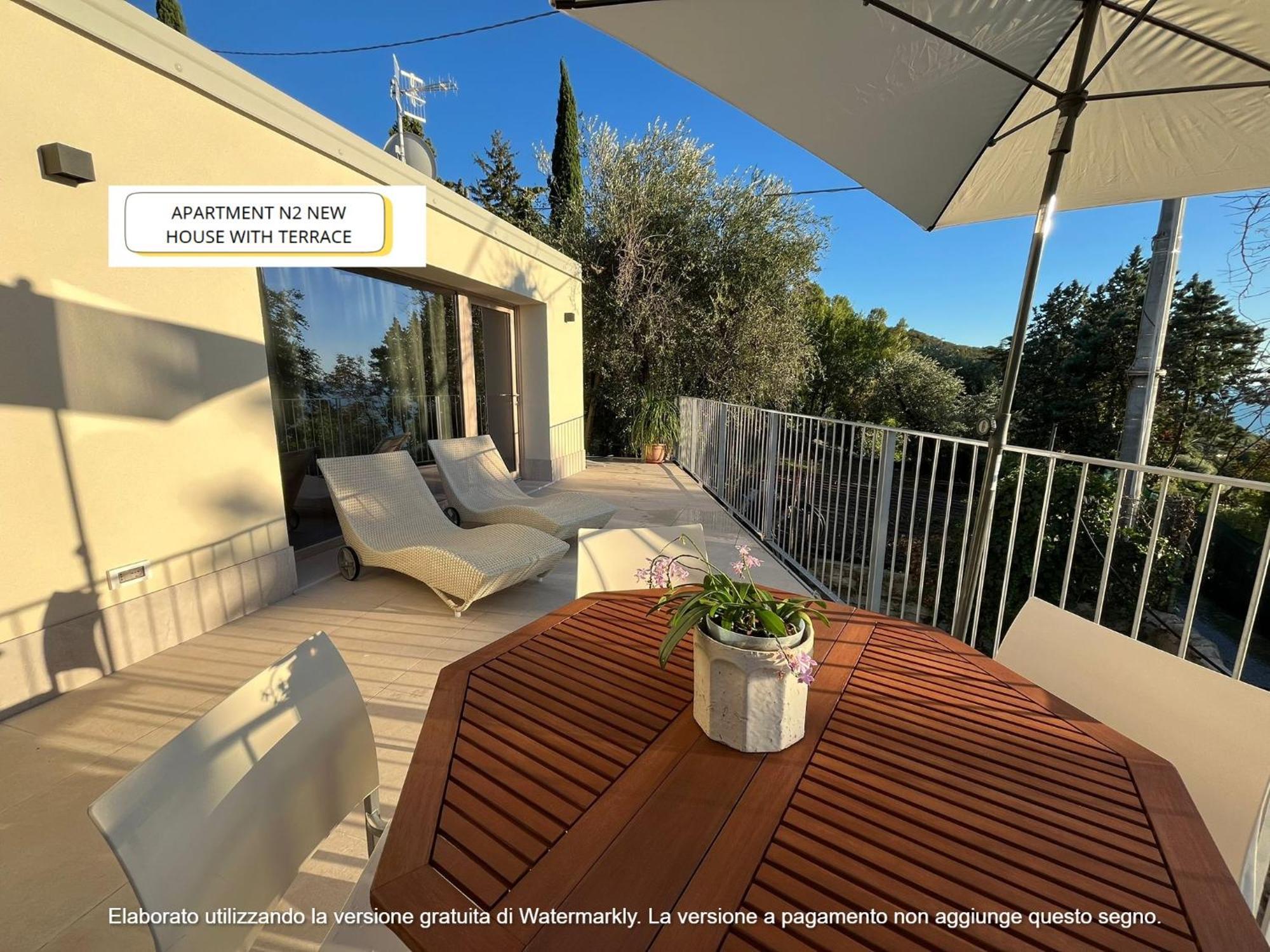The View Apartment Torri Del Benaco Exterior photo