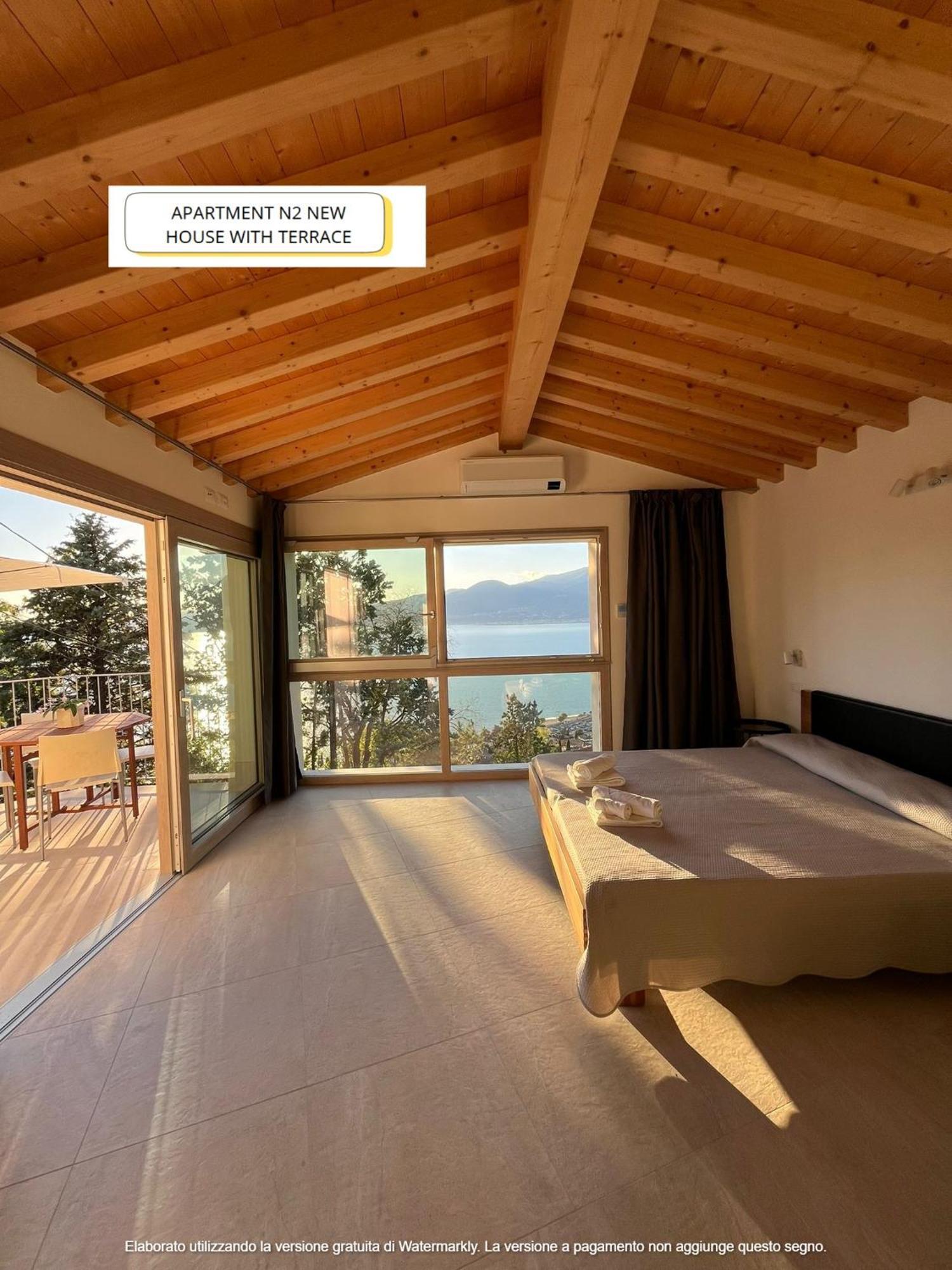 The View Apartment Torri Del Benaco Exterior photo