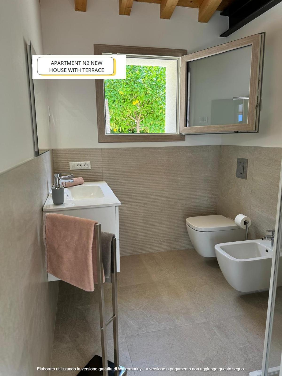 The View Apartment Torri Del Benaco Exterior photo