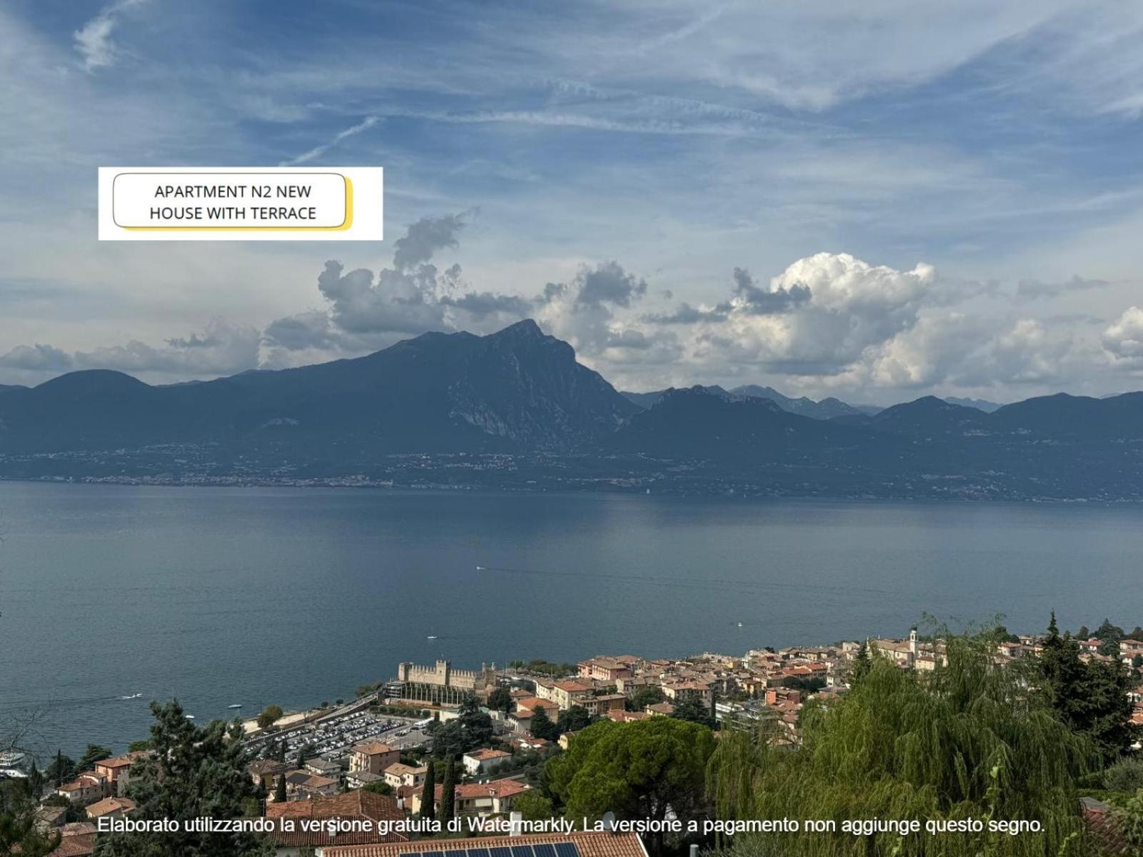 The View Apartment Torri Del Benaco Exterior photo